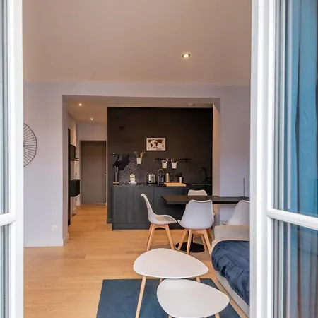 Delavigne Furnished Flat Apartment