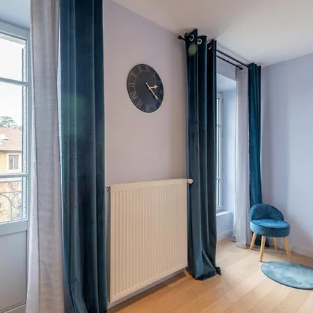 Delavigne Furnished Flat