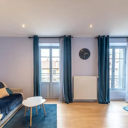 Delavigne Furnished Flat Apartment *