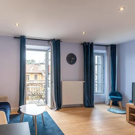 Delavigne Furnished Flat Apartment *