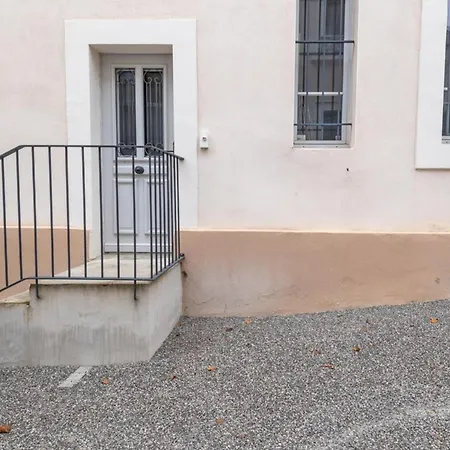 Delavigne Furnished Flat *